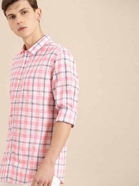 

ether Men Pink & White Regular Fit Checked Casual Shirt