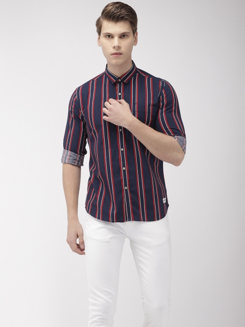 

Flying Machine Men Navy Blue & Red Slim Fit Striped Casual Shirt