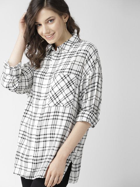 

Mast & Harbour Women White & Black Checked Oversized Casual Shirt