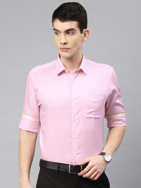 

Peter England Men Pink Nuvo Regular Fit Solid Formal Shirt