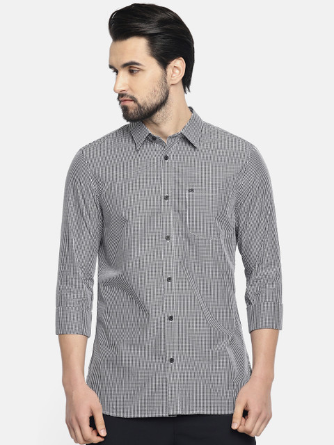 

Calvin Klein Jeans Men Black & White Slim Fit Checked Casual Shirt