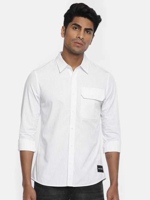 

Calvin Klein Jeans Men White & Black Slim Fit Striped Casual Shirt