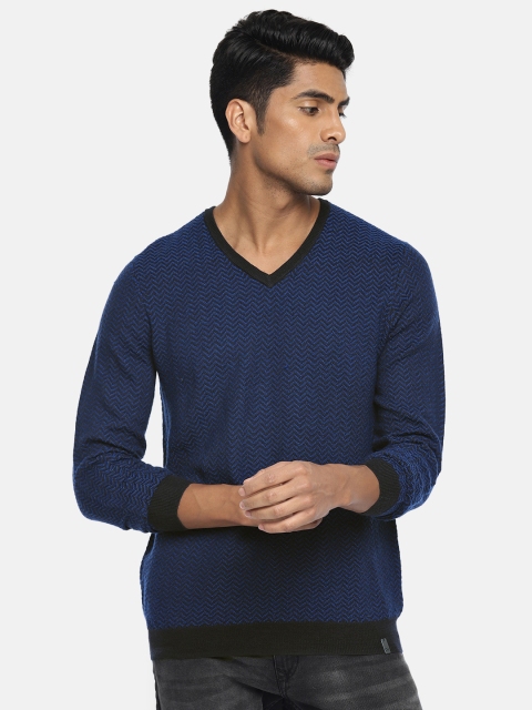 

Calvin Klein Jeans Men Navy Blue & Black Self-Design Sweater