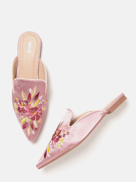 

Lavie Women Pink Floral Embroidered Mules