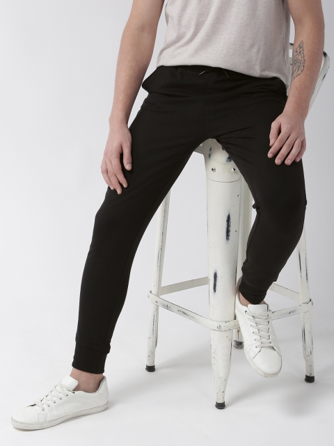 

Mast & Harbour Men Black Solid Joggers