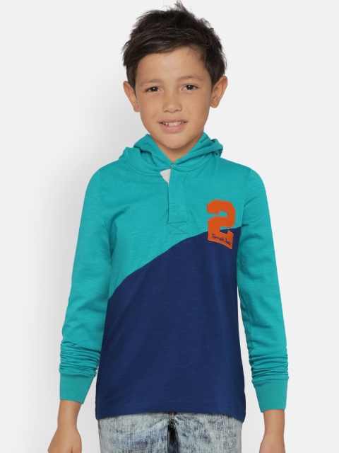 

Indian Terrain Boys Blue Colourblocked Hooded T-shirt