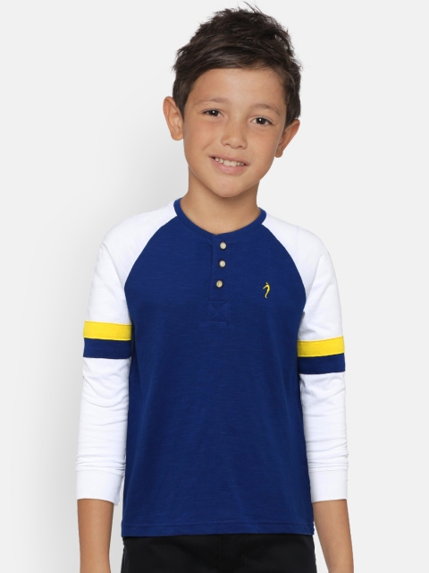 

Indian Terrain Boys Navy Blue & White Solid Henley Neck T-shirt