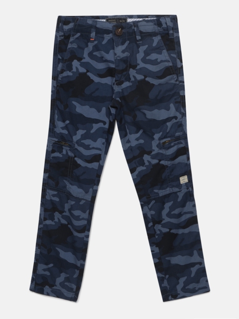 

Indian Terrain Boys Blue Camouflage Print Regular Fit Cargos