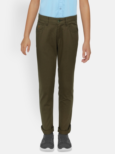 

Indian Terrain Boys Olive Green Regular Fit Solid Trousers