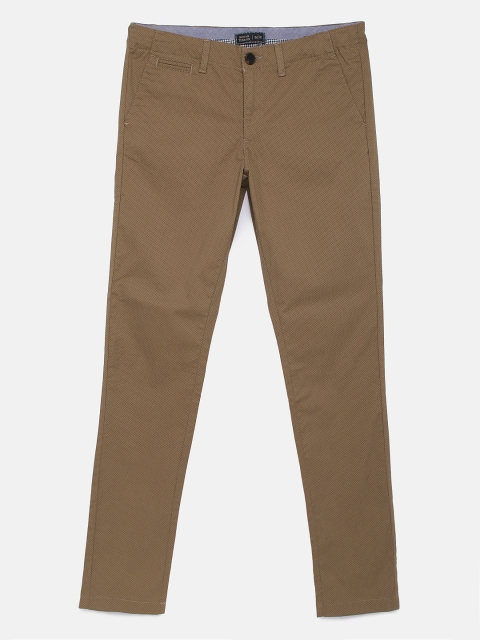 

Indian Terrain Boys Brown Regular Fit Solid Chinos