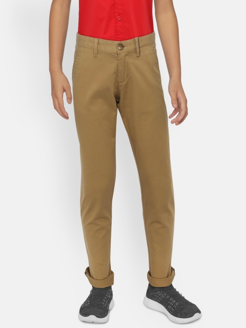 

Indian Terrain Boys Khaki Regular Fit Solid Regular Trousers