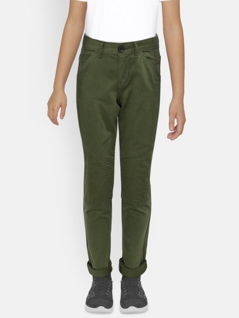 

Indian Terrain Boys Green Regular Fit Solid Trousers