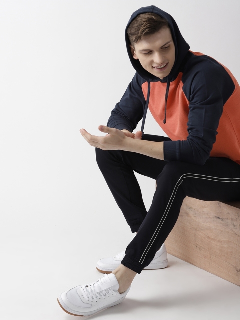 

Mast & Harbour Men Peach-Coloured Solid Hooded Sweatshirt