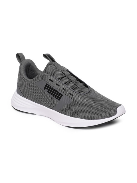 

Puma Men Grey Extractor Running Shoes