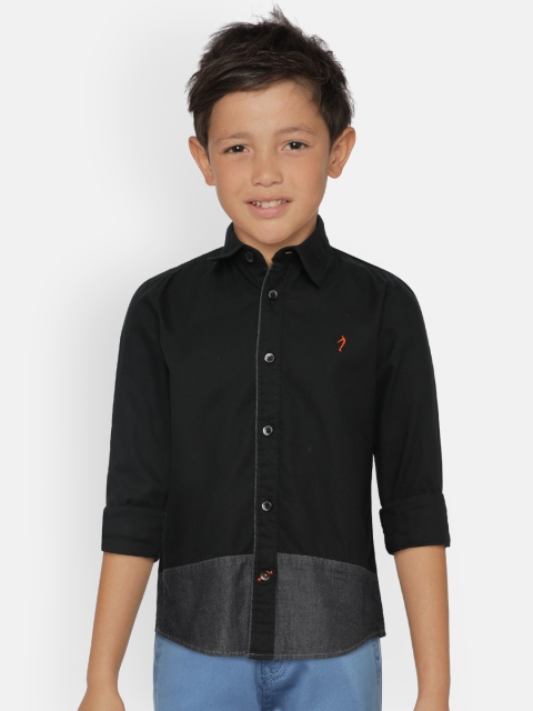 

Indian Terrain Boys Black Regular Fit Solid Casual Shirt