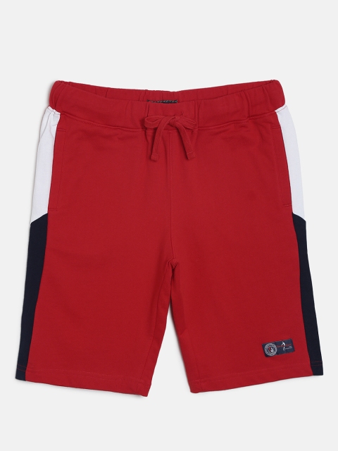 

Indian Terrain Boys Red Solid Regular Fit Shorts