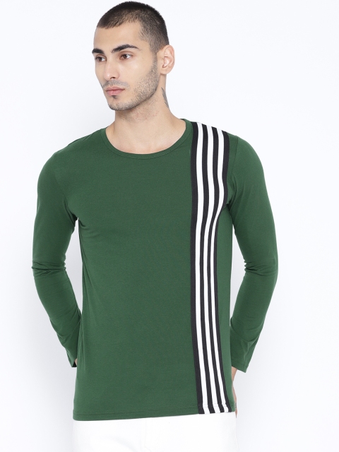 

Unisopent Designs Men Green Solid Round Neck T-shirt