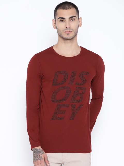 

Unisopent Designs Men Maroon Printed Round Neck T-shirt