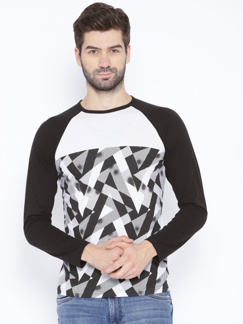 

Unisopent Designs Men White & Black Printed Round Neck T-shirt