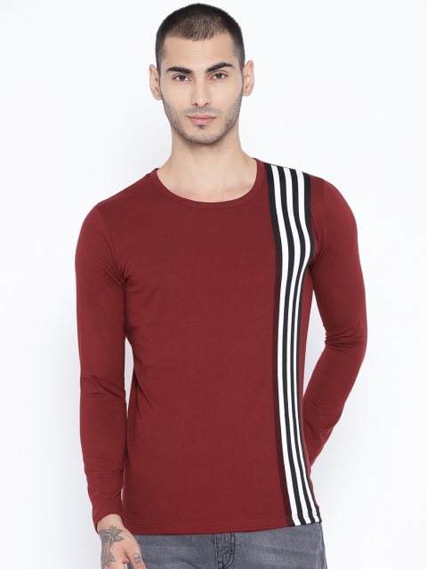 

Unisopent Designs Men Maroon Solid Round Neck T-shirt