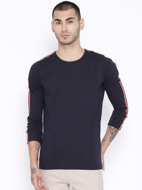

Unisopent Designs Men Navy Blue Solid Round Neck T-shirt