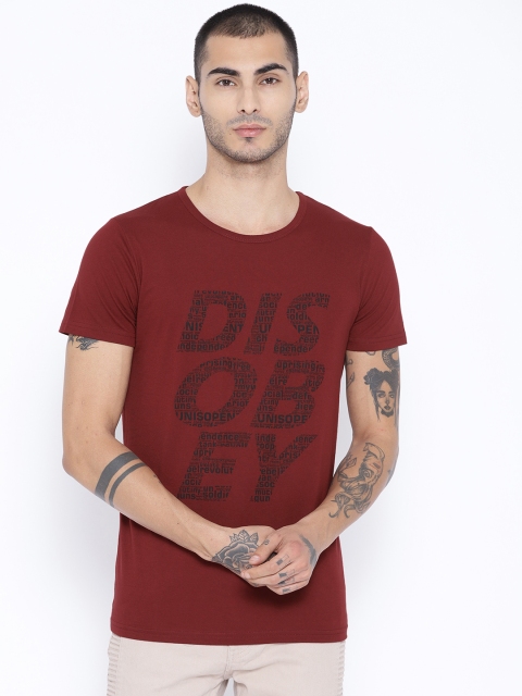

Unisopent Designs Men Maroon & Black Printed Round Neck T-shirt