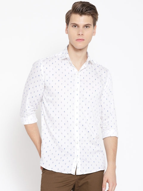 

Molly & Michel Men White & Blue Original Slim Fit Printed Casual Shirt