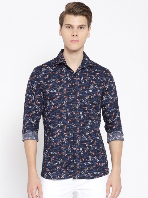 

Molly & Michel Men Navy Blue & Red Original Slim Fit Printed Casual Shirt
