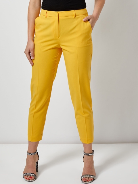 

DOROTHY PERKINS Women Yellow Cropped Regular Fit Solid Regular Trousers