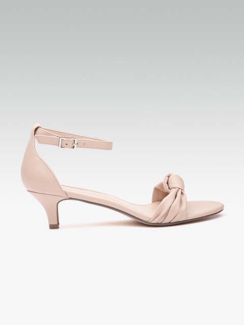 

DOROTHY PERKINS Women Peach-Coloured Solid Kitten Heels