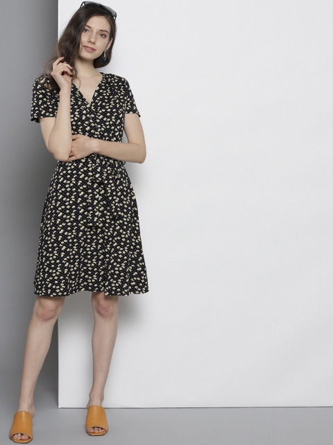 

DOROTHY PERKINS Women Black & Yellow Floral Print Wrap Dress