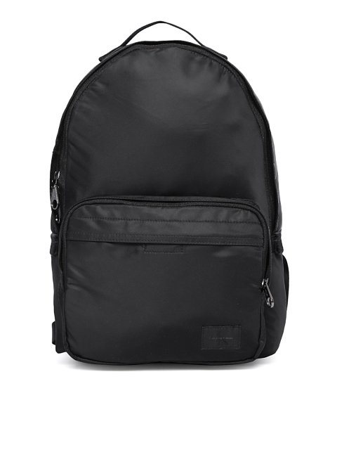 

Calvin Klein Jeans Men Black Solid Backpack
