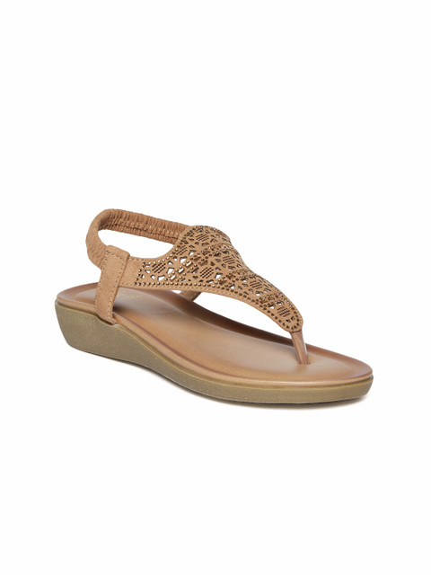 

Tresmode Women Beige Solid T-Strap Flats