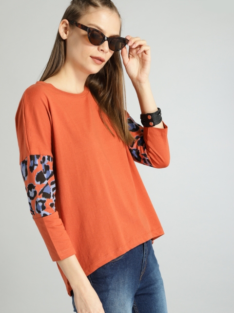 

Roadster Women Rust Orange Solid Round Neck T-shirt