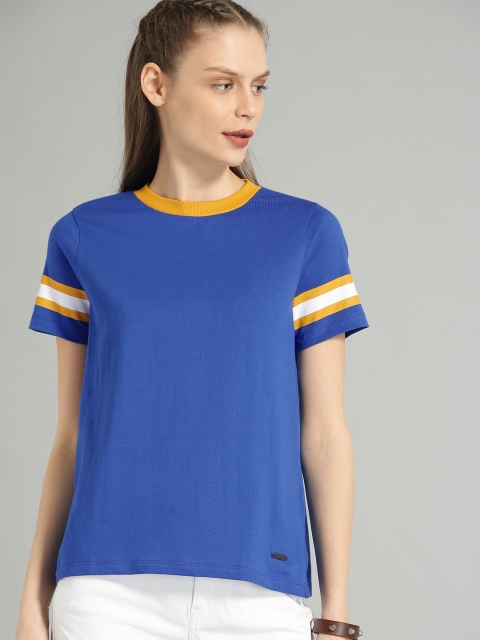 

Roadster Women Blue Solid Round Neck T-shirt