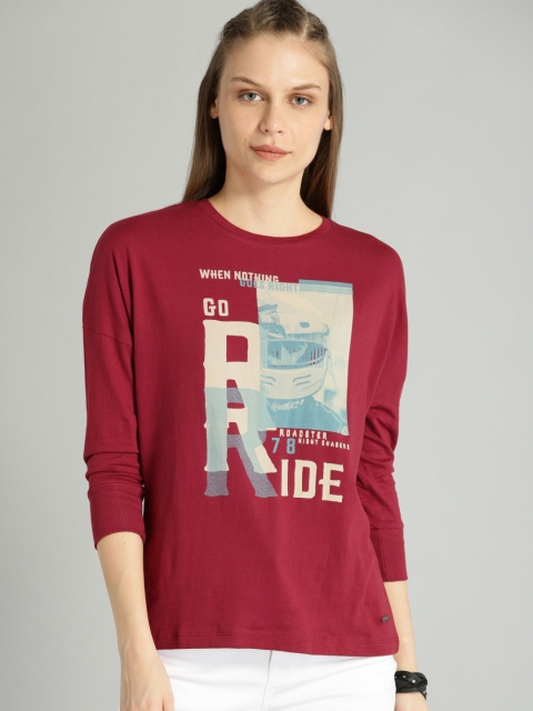 

Roadster Women Maroon & Blue Printed Round Neck T-shirt