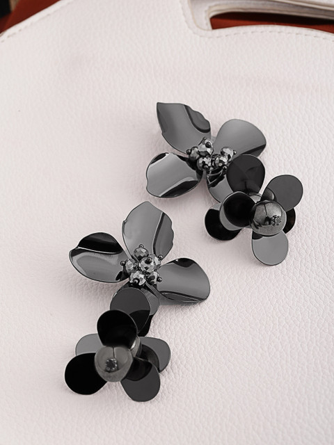 

Jewels Galaxy Black & Gunmetal-Toned Copper-Plated Beaded Floral Drop Earrings
