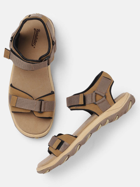 

Roadster Men Brown Solid Sports Sandals