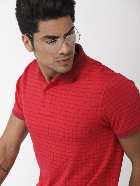 

Indian Terrain Men Red Checked Polo Collar Pure Cotton T-shirt
