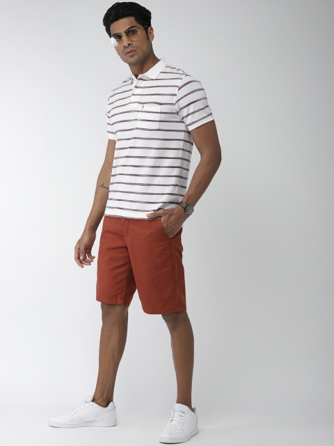 

Indian Terrain Men Rust Red Solid Regular Fit Chino Shorts