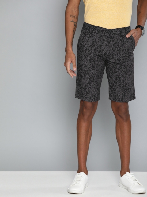 

Indian Terrain Men Black & Pink Slim Fit Printed Regular Shorts