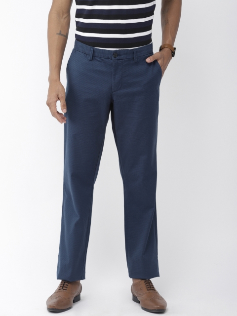 

Indian Terrain Men Blue & Black Kansas Regular Fit Striped Chinos