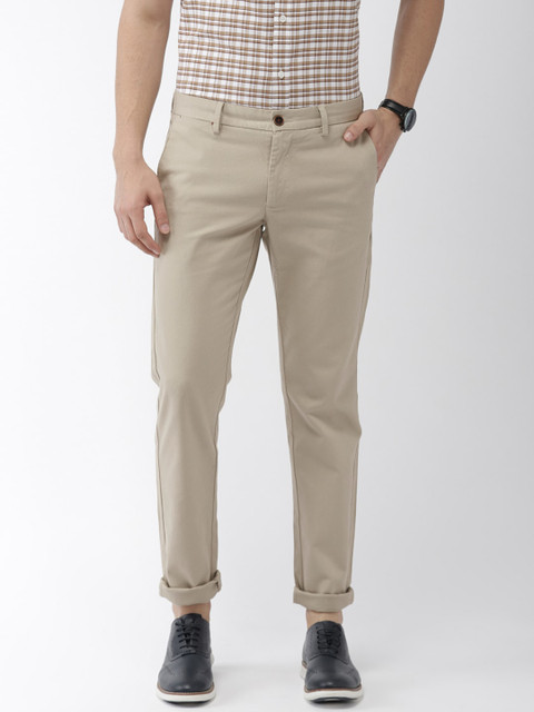 

Indian Terrain Men Beige Brooklyn Slim Fit Self Design Chinos