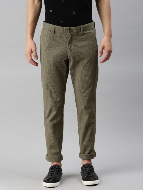 

Indian Terrain Men Olive Green Brooklyn Slim Fit Solid Chinos