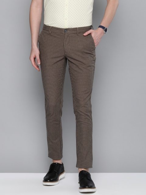 

Indian Terrain Men Brown & Black Kruger Slim Fit Checked Regular Trousers
