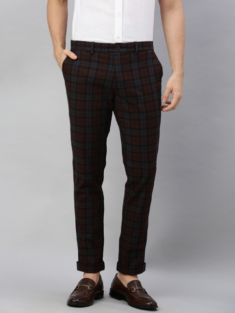 

Indian Terrain Men Burgundy & Black Urban Tapered Fit Checked Regular Trousers