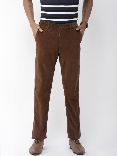 

Indian Terrain Men Brown Kansas Regular Fit Solid Corduroy Trousers
