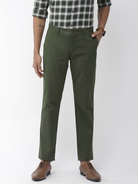 

Indian Terrain Men Olive Green Kansas Regular Fit Solid Chinos