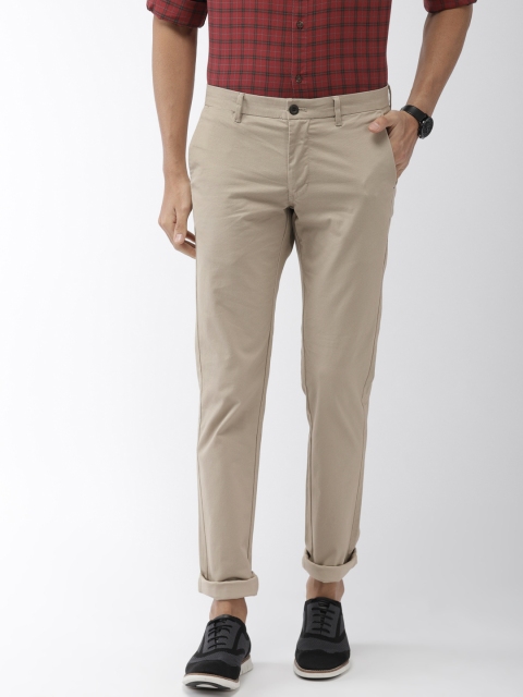 

Indian Terrain Men Beige Brooklyn Slim Fit Checked Regular Trousers