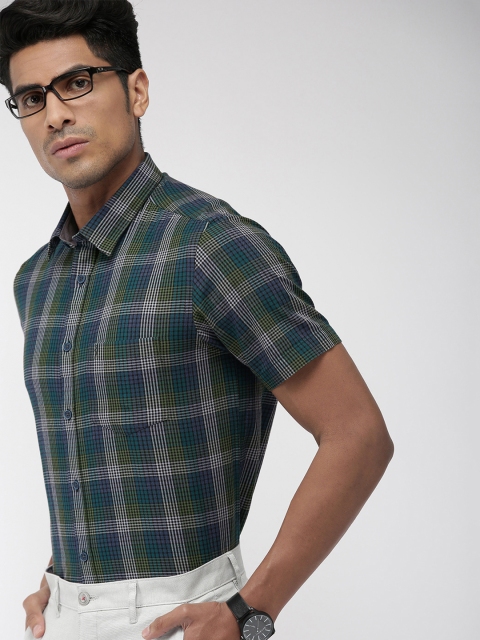 

Indian Terrain Men Green & Black Slim Fit Checked Smart Casual Shirt